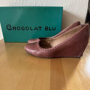Chocolat Blu Java Wedge Heel Burgundy Leather Size 7